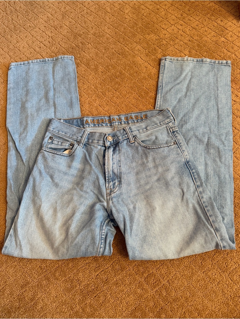 American Eagle loose fit medium wash high rise jeans men’s size 30x34